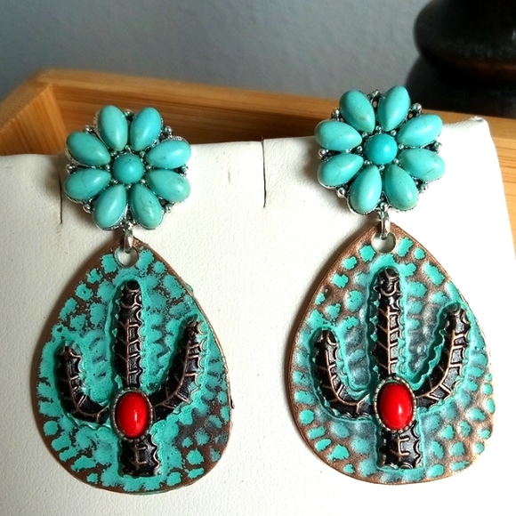 🆕 Southwest Earrings - Picture 2 of 3